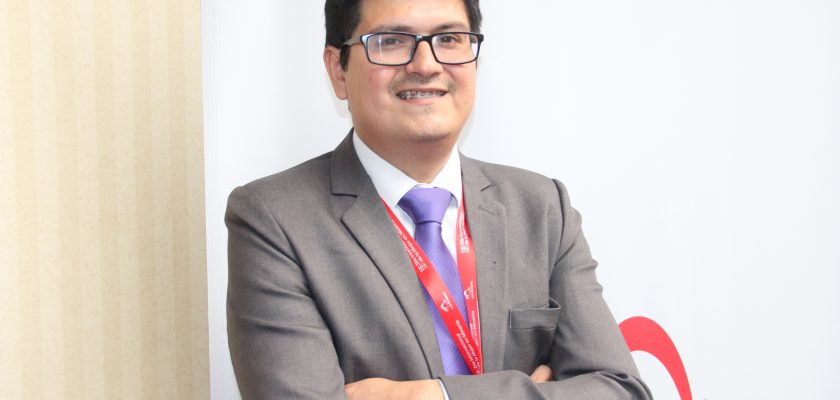 Homar Lozano, director del Instituto de Ingenieros de Minas del Perú (IIMP