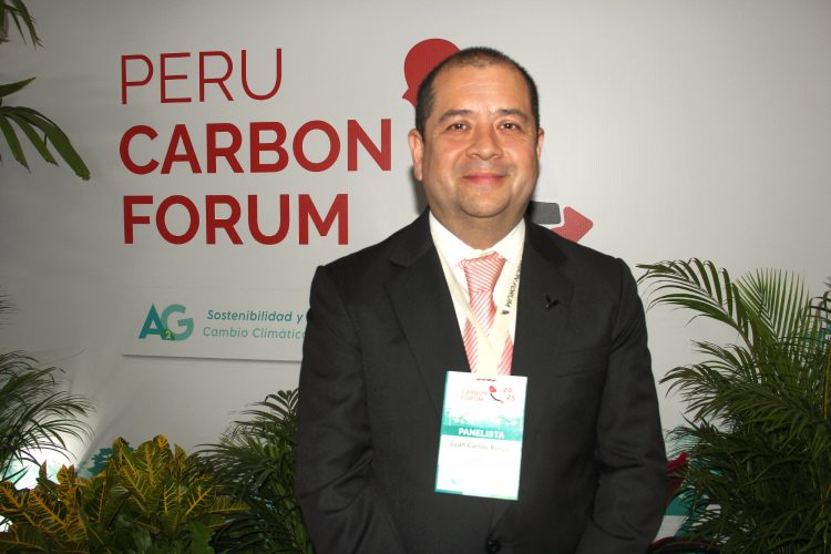 Juan Carlos Burga, CEO de Cementos Yura
