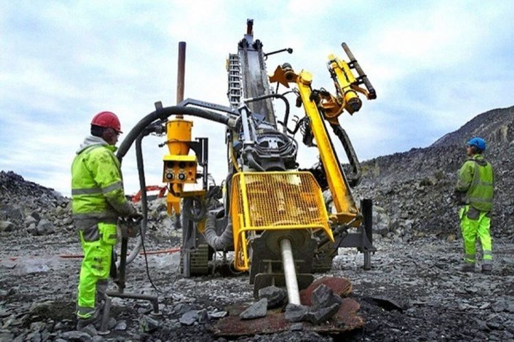 Minería
