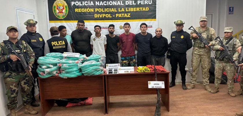 Presuntos secuestradores durante la operación Holocausto 1 en Pataz