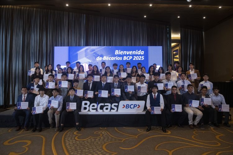 Becarios BCP