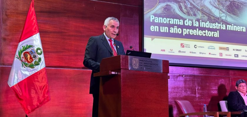Gustavo de Vinatea