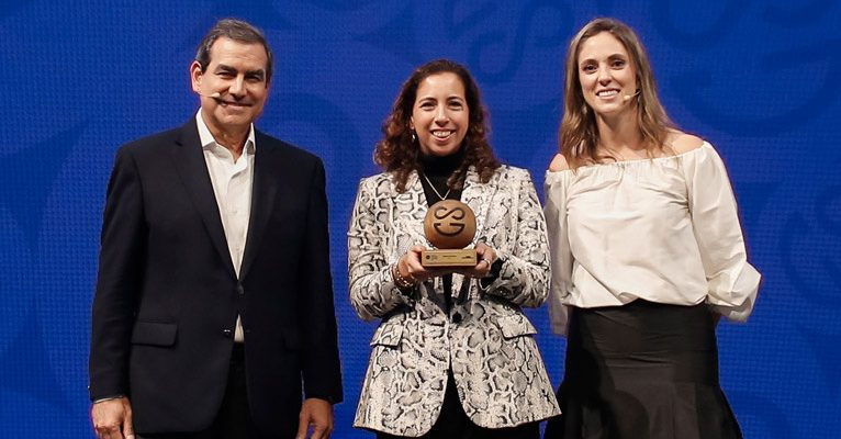 Minera Poderosa es reconocida como Empresa con Gestión Sostenible