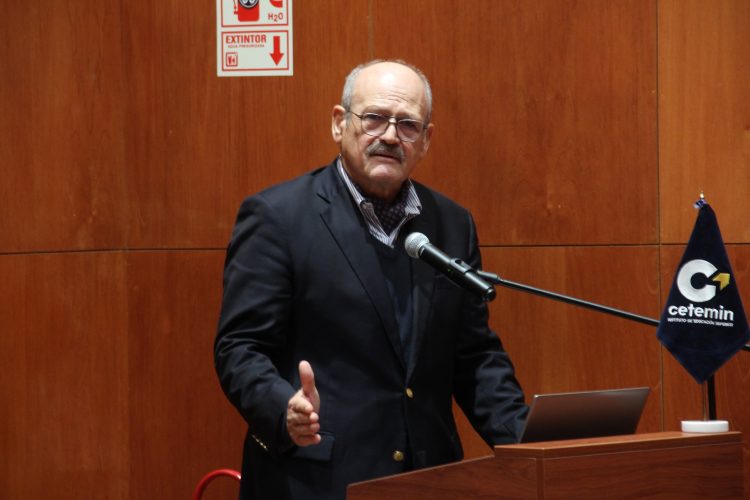 Raúl Benavides