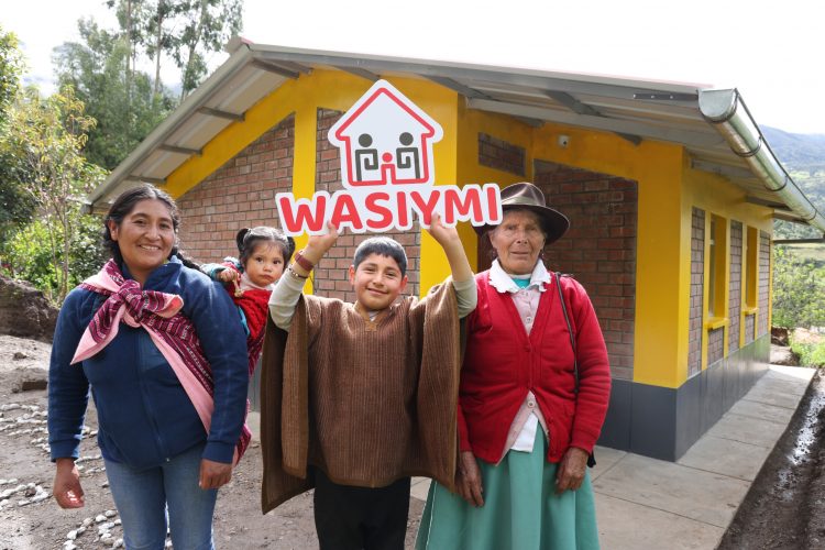 viviendas rurales “Wasiymi”