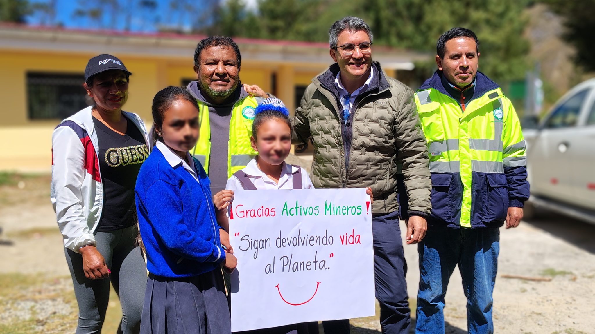 aporte de AMSAC a la educación