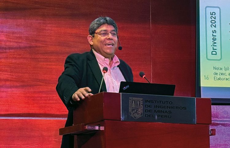 Elmer Cuba, socio de Macroconsult