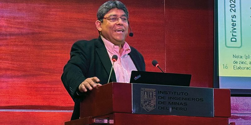 Elmer Cuba, socio de Macroconsult