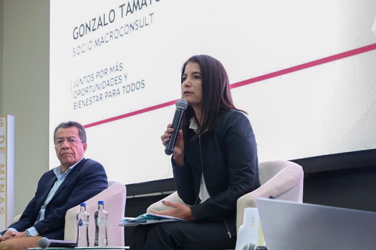 Julia Torreblanca en Rumbo a PERUMIN