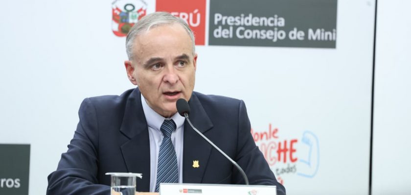 Ministro Jorge Montero en conferencia de prensa