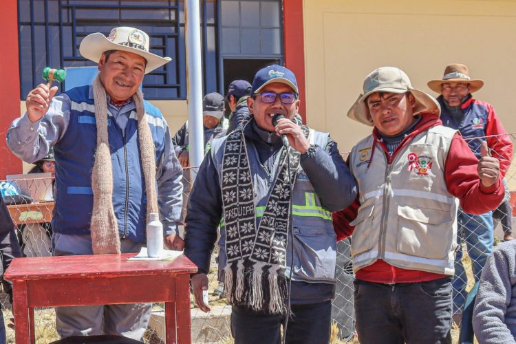 Remate de Ganado al Martillo (Minera Bateas)