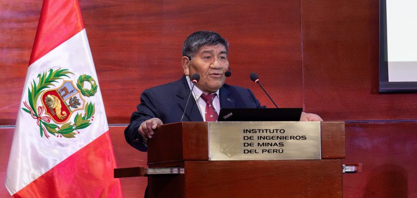 Rómulo Mucho