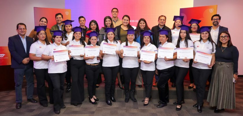 Scania Perú Conductoras Graduación