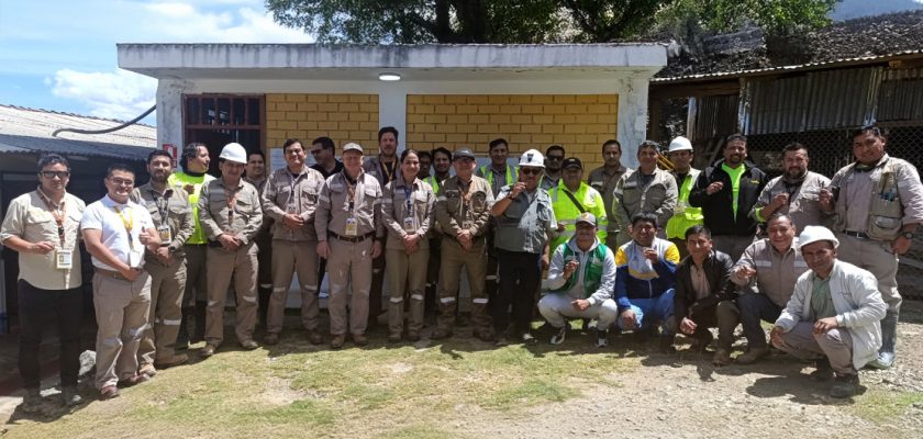 Minera Poderosa y la comunidad de Suyubamba celebran activación de nueva antena