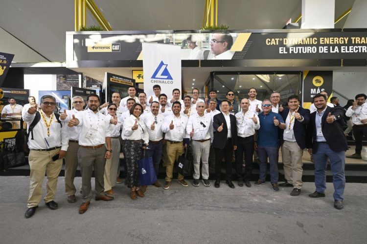 Desde PERUMIN, Ferreyros, líder en maquinaria pesada, y Minera Chinalco Perú.