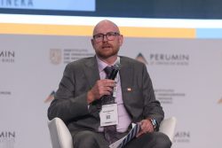 Dale Webb, vicepresidente senior de Operaciones Latinoamérica de Teck Resources