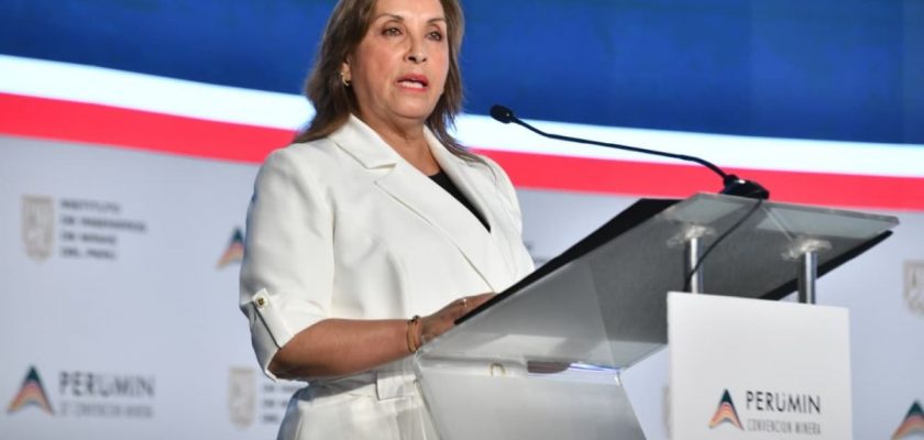 Dina Boluarte