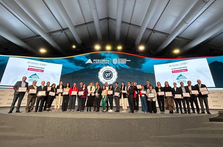 Ferreycorp, Ferreyros y Unimaq Sello PERUMIN a la Excelencia en Equidad de Género