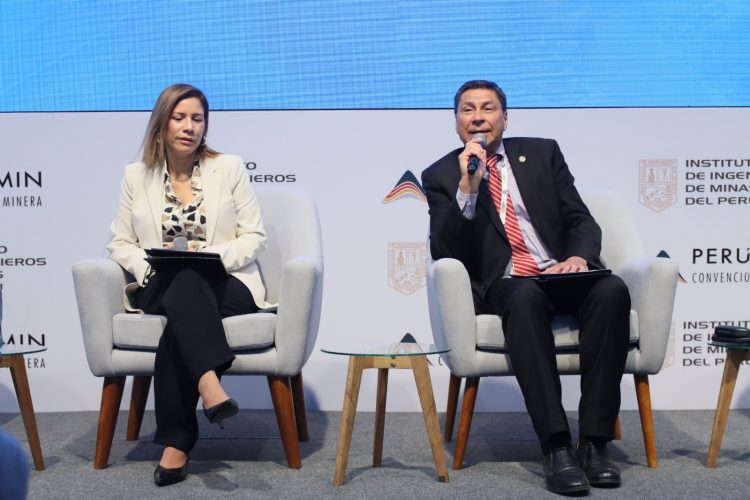 Foro del Agua de PERUMIN 37