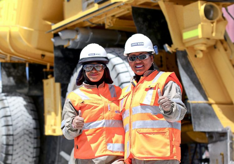 Komatsu-Mitsui