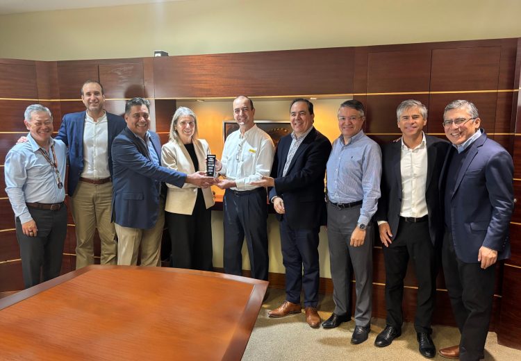 Premio DEM a Ferreyros