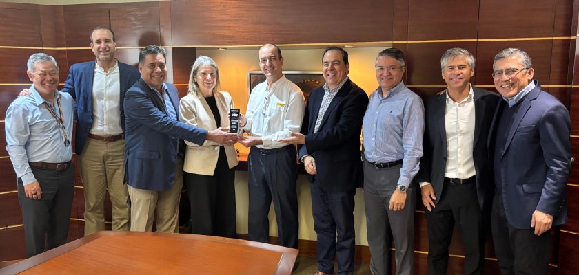 Premio DEM a Ferreyros