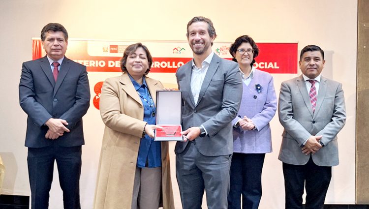 Programa Nacional PAIS reconoce a PetroTal