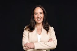 Rosa María Flores-Araoz