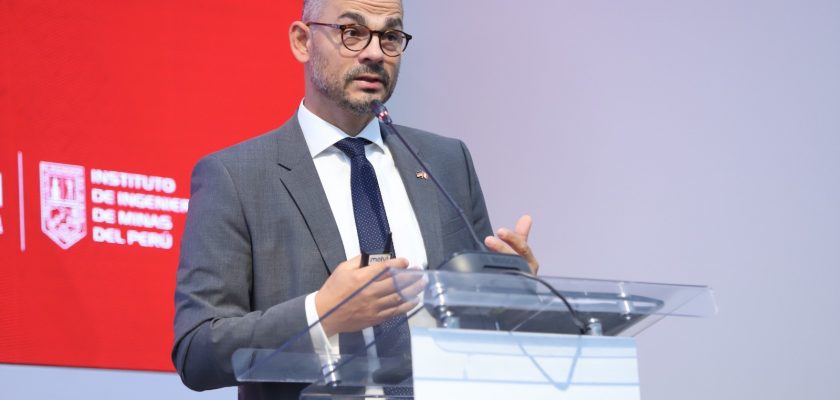 Sven-Uwe Schulz, de la Agencia Alemana de Recursos Minerales