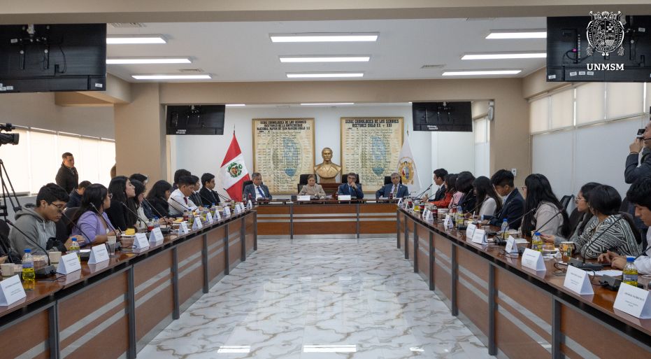 UNMSM Mesa de Diálogo Institucional sobre el Proceso de Admisión 2026