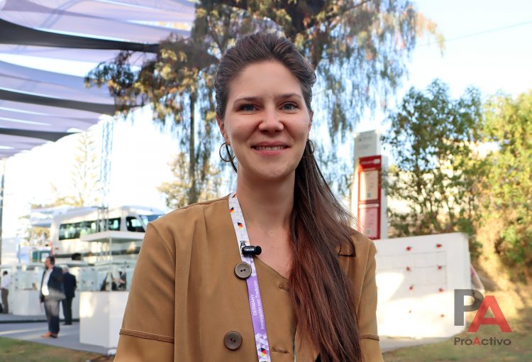 Dörthe Arend, Alemania