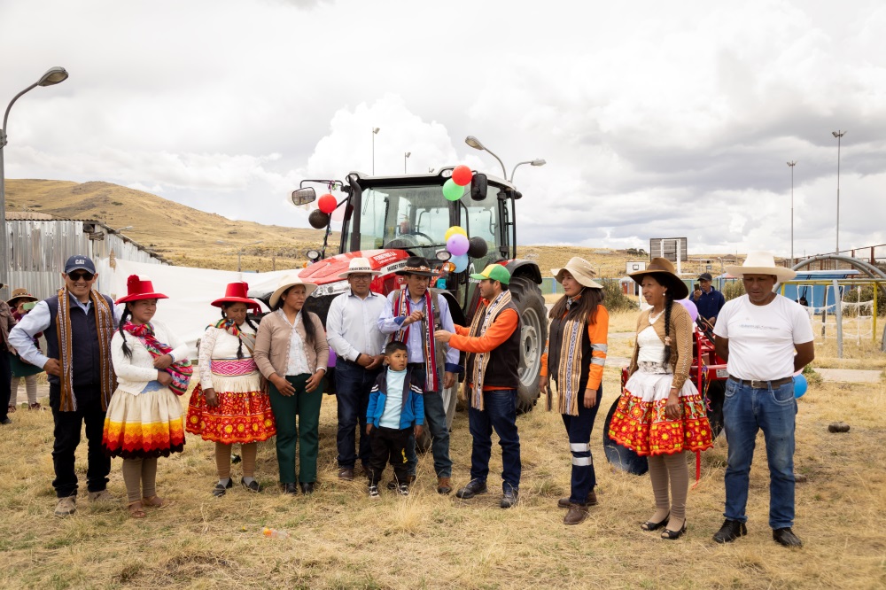 Espinar: Las Bambas consolida su compromiso con el desarrollo productivo en Hanccamayo