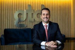 Sergio Mavila Rivasplata (Gtd Perú)