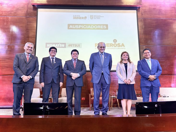 Antonio Montenegro, Jueves Minero