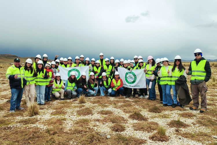Escuela de Campo AMSAC–CIDES