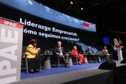 Eva Arias, CADE Ejecutivos 2025