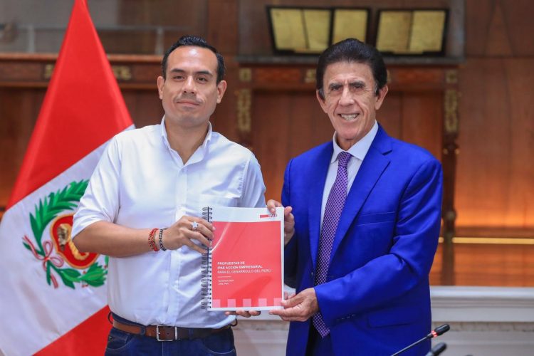 José Jerí y Gonzalo Galdos (IPAE)