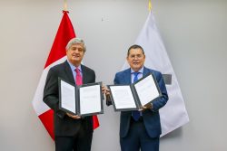 Minedu y Junior Achievement Perú