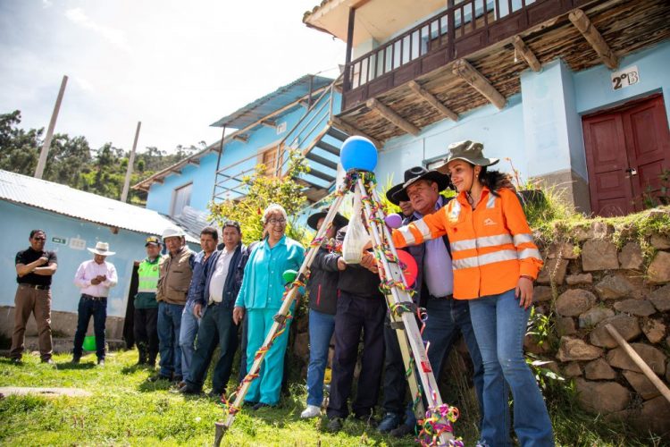 Minera Las Bambas, Centro Cívico de Cotabambas