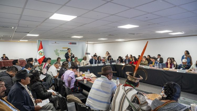 Ministerio de Cultura procesos de consulta previa con pueblos indígenas Quechuas