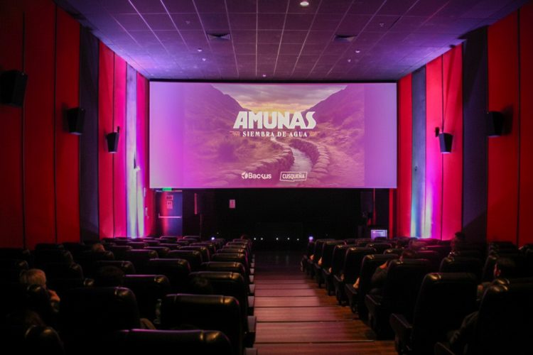 Nuestro Mundo Azul, Amunas, Backus