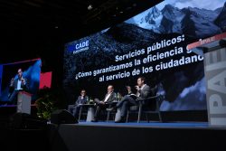 Servicios públicos, CADE Ejecutivos 2025