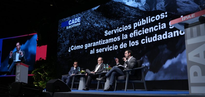 Servicios públicos, CADE Ejecutivos 2025