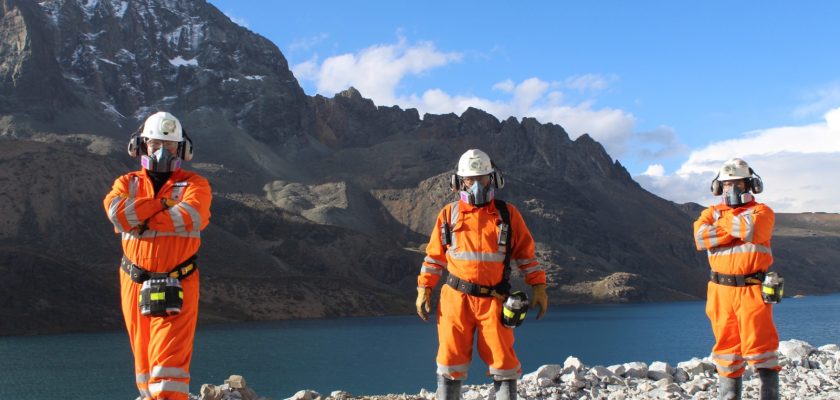 Volcan Compañía Minera