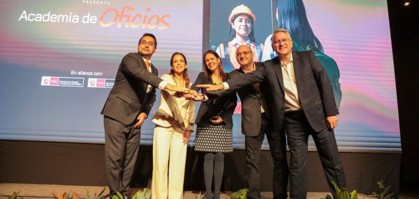 Academia de Oficios (MTPE, Fundación Romero y UPC)