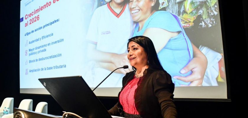 Denisse Miralles (MEF)