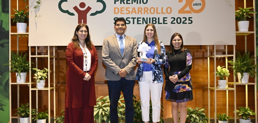 Ferreyros, Premio Desarrollo Sostenible (1)
