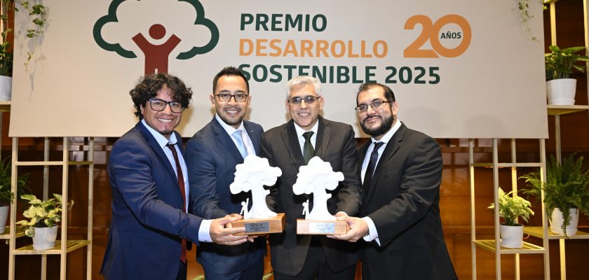 Ferreyros Premio Desarrollo Sostenible SNMPE (1)
