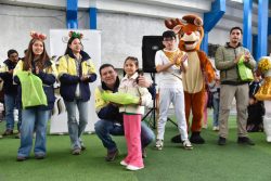 Gold Fields comparte la alegría de la Navidad con niños de Hualgayoc