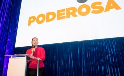 Jimena Sologuren, Minera Poderosa